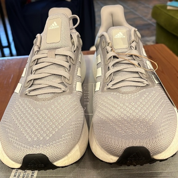 Adidas gray and White Purebppst Jet Running Shoes women’s 9.5 new w/box main image 9